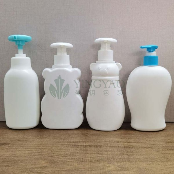 Custom 100ml 150ml 300 ml 400ml Korea Plastic Pet HDPE White Baby Kids Body Wash Shampoo and Conditioner Bottle With Lotion Pump